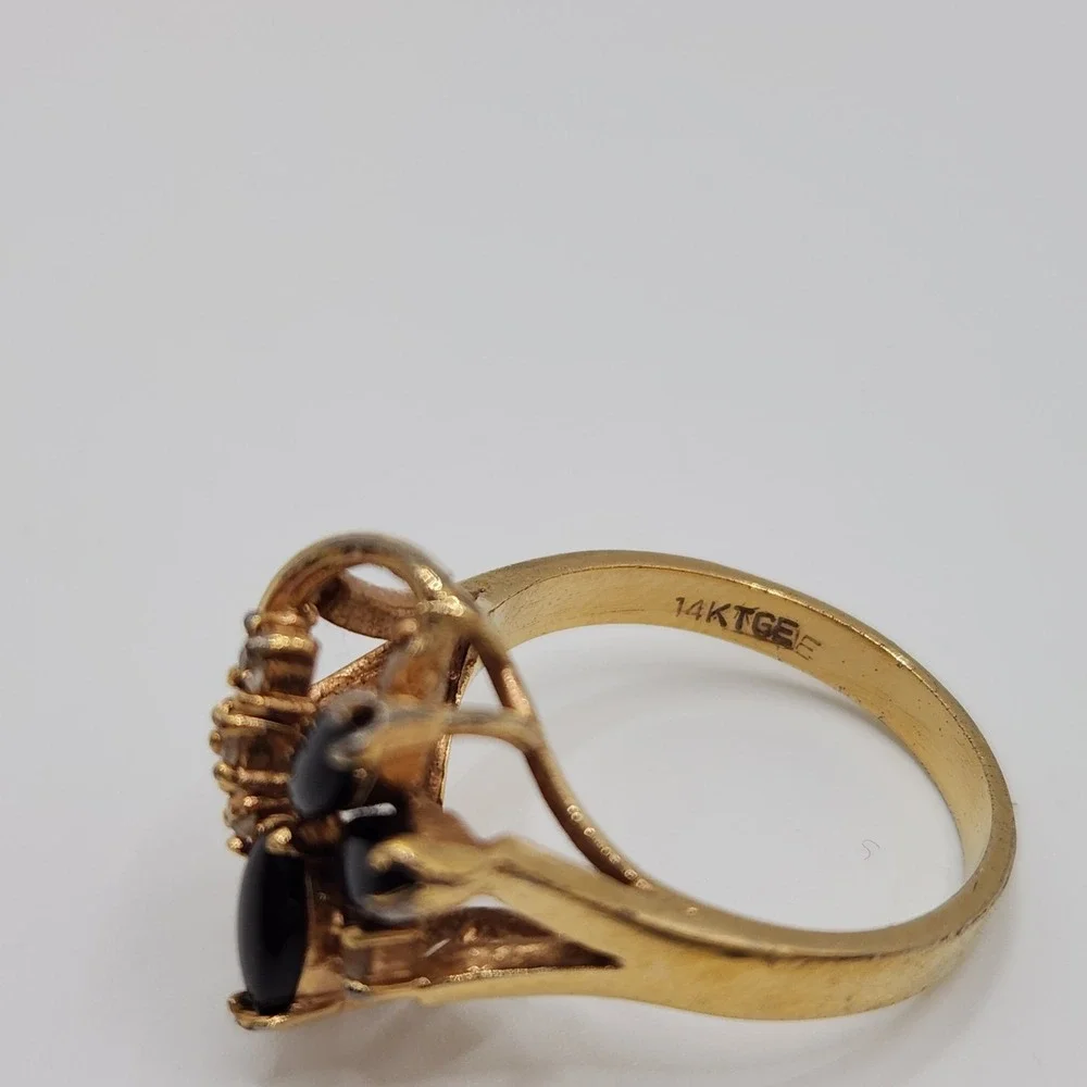 Vintage 14k TGE Black Marquise Floral Cluster Statement Ring Size 7.25 Gold Tone